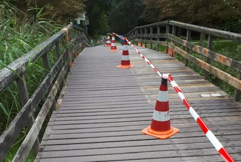 Onderhoud op diverse bruggen in Almere